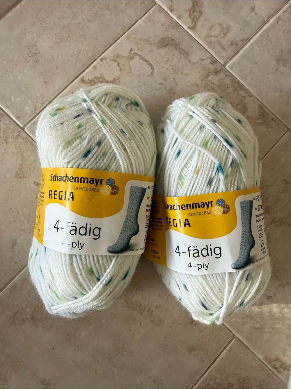 4-ply White Speckled Sock Yarn